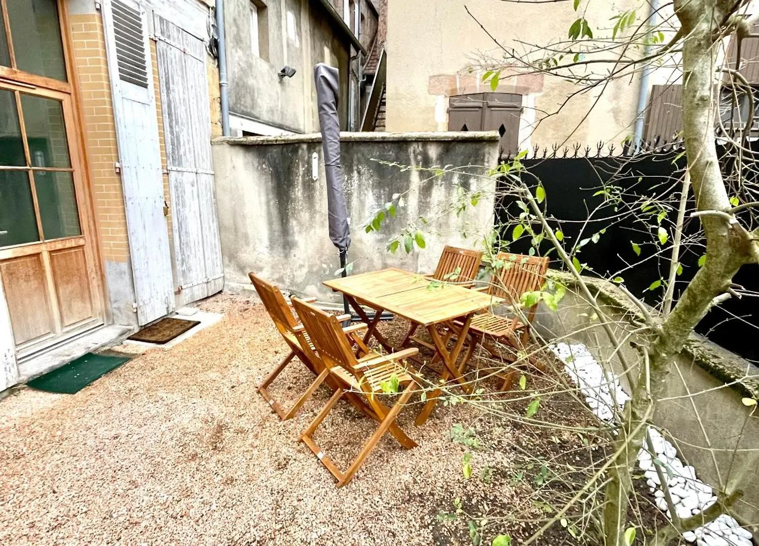 Appartement La Maison Des Cours - Wifi - Centre Ville Moulins